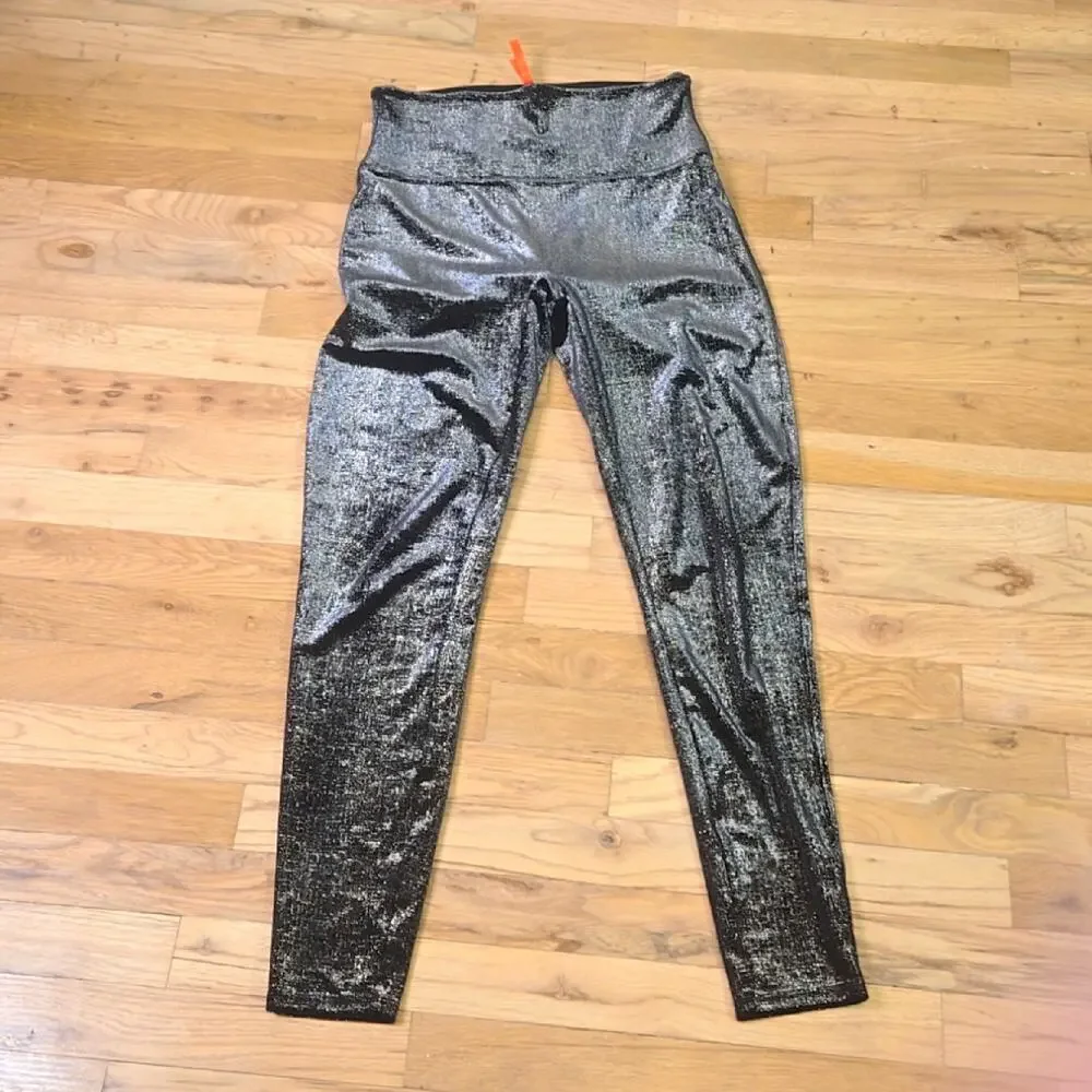 Spanx Velvet Shine Leggings Black/Gold size LG